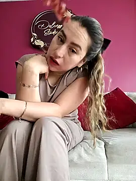 RubbyTaylor online show from 10.11.25