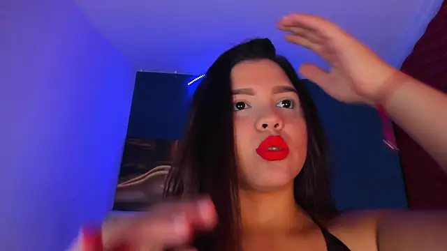 Snapshot of Elsalombardi_ chatting on 03.07.25 Elsalombardi online show from 03.07.25