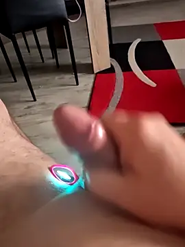 Szeltolo001 online show from 02.10.26