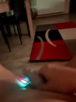 Szeltolo001 online show from 03.09.26