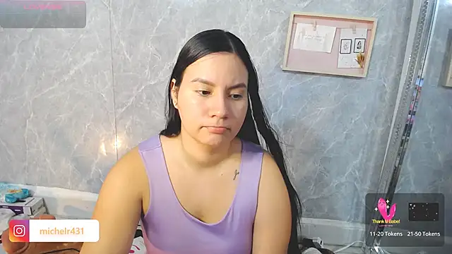 Mia  reys online show from 12.19.25