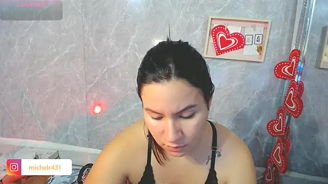 Mia  reys online show from 02.11.26