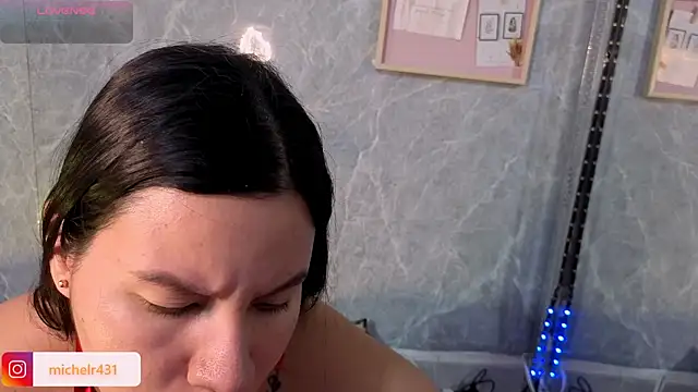 Mia  reys online show from 04.07.26