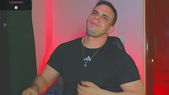 Snapshot of Regansmiths chatting on 10.16.25 Regansmiths online show from 10.16.25