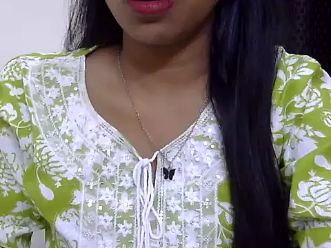 momo lov online show from 03.22.25