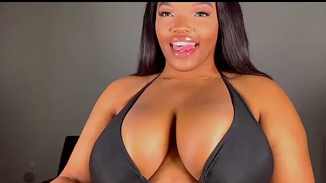 Snapshot of maybabi chatting on 01.30.25 maybabi online show from 01.30.25