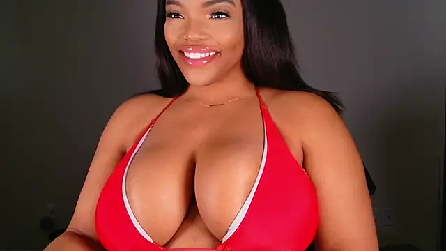 Snapshot of maybabi chatting on 02.20.25 maybabi online show from 02.20.25