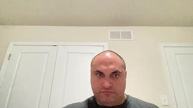 Snapshot of SluggishChase99 chatting on 12.02.24 SluggishChase99 online show from 12.02.24