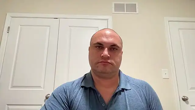 Snapshot of SluggishChase99 chatting on 12.14.24 SluggishChase99 online show from 12.14.24