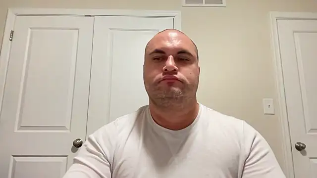 Snapshot of SluggishChase99 chatting on 12.16.24 SluggishChase99 online show from 12.16.24