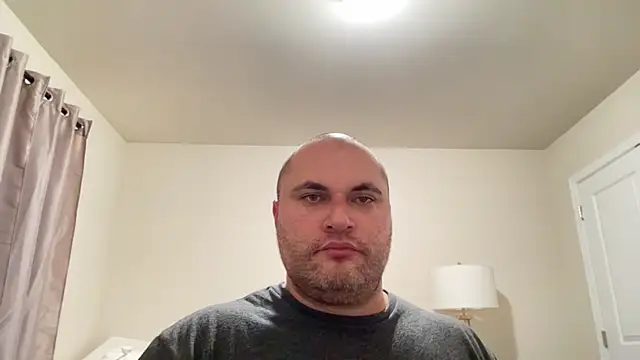 Snapshot of SluggishChase99 chatting on 12.26.24 SluggishChase99 online show from 12.26.24