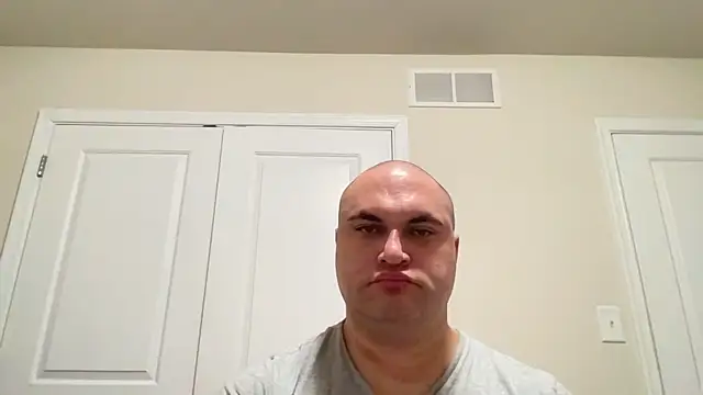 Snapshot of SluggishChase99 chatting on 01.09.25 SluggishChase99 online show from 01.09.25