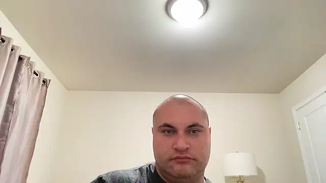 Snapshot of SluggishChase99 chatting on 01.15.25 SluggishChase99 online show from 01.15.25