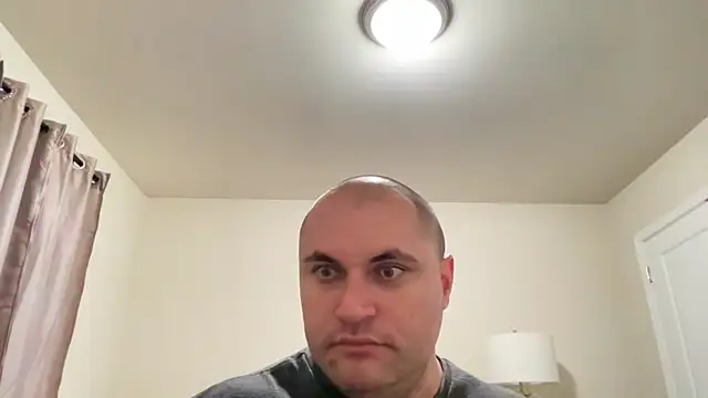 Snapshot of SluggishChase99 chatting on 01.16.25 SluggishChase99 online show from 01.16.25