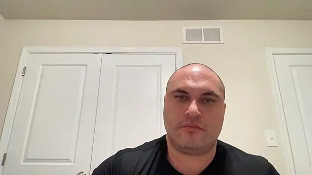 Snapshot of SluggishChase99 chatting on 01.17.25 SluggishChase99 online show from 01.17.25