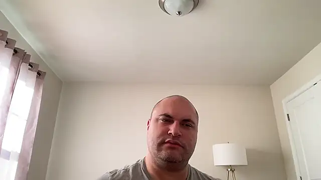 Snapshot of SluggishChase99 chatting on 01.30.25 SluggishChase99 online show from 01.30.25