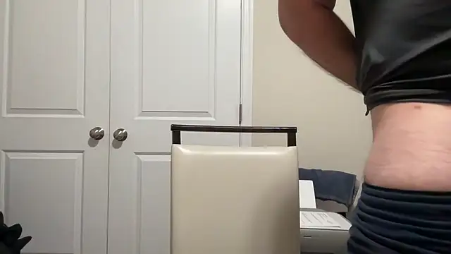 Snapshot of SluggishChase99 chatting on 02.16.25 SluggishChase99 online show from 02.16.25