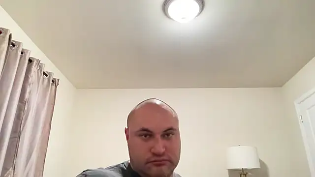 Snapshot of SluggishChase99 chatting on 03.04.25 SluggishChase99 online show from 03.04.25