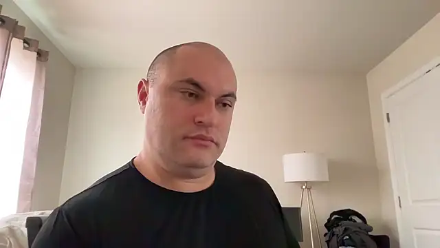 Snapshot of SluggishChase99 chatting on 03.05.25 SluggishChase99 online show from 03.05.25