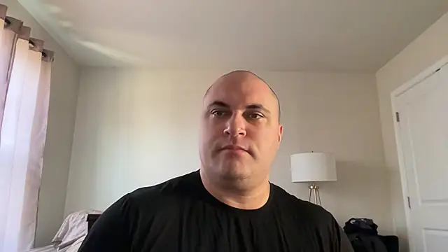 Snapshot of SluggishChase99 chatting on 03.12.25 SluggishChase99 online show from 03.12.25