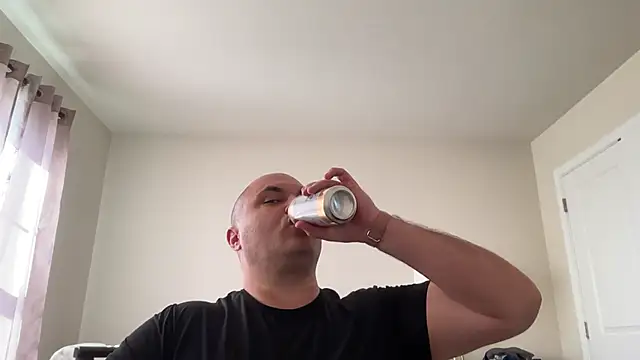 Snapshot of SluggishChase99 chatting on 03.21.25 SluggishChase99 online show from 03.21.25