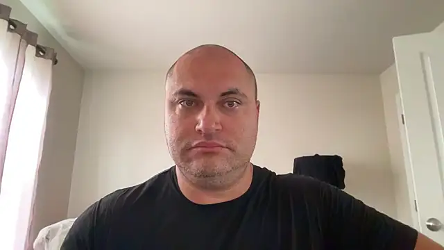 Snapshot of SluggishChase99 chatting on 09.25.25 SluggishChase99 online show from 09.25.25