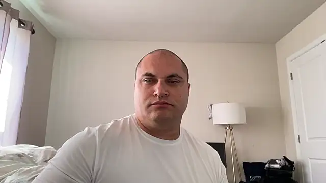 Snapshot of SluggishChase99 chatting on 10.04.25 SluggishChase99 online show from 10.04.25