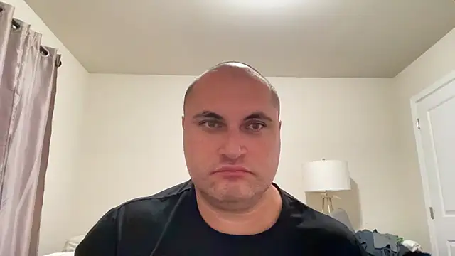 Snapshot of SluggishChase99 chatting on 11.01.25 SluggishChase99 online show from 11.01.25