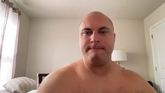 Snapshot of SluggishChase99 chatting on 11.06.25 SluggishChase99 online show from 11.06.25