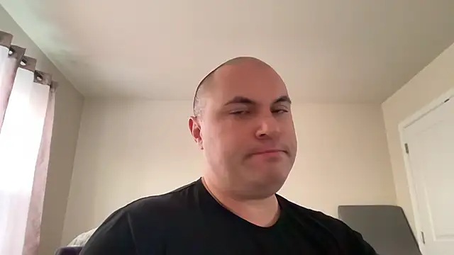 SluggishChase99 online show from 02.15.26