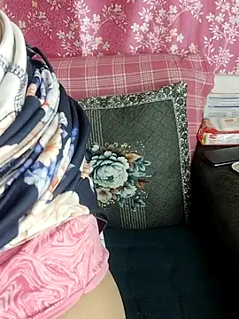 Snapshot of joya_bhabi chatting on 02.06.26 joya bhabi online show from 02.06.26