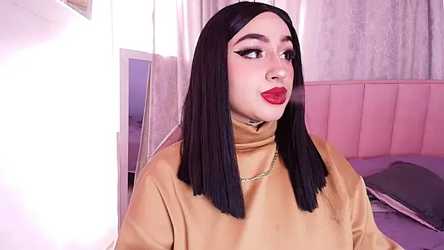 Snapshot of bella-green chatting on 12.27.24 bella-green online show from 12.27.24