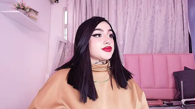 Snapshot of bella-green chatting on 12.27.24 bella-green online show from 12.27.24