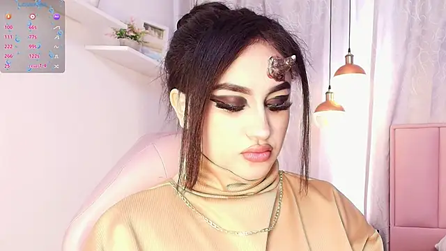 Snapshot of bella-green chatting on 01.22.25 bella-green online show from 01.22.25