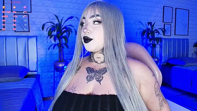 Snapshot of bella-green chatting on 09.16.25 bella-green online show from 09.16.25