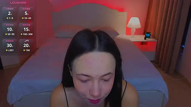 Hayle Hill online show from 12.01.25