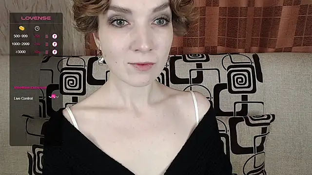 TinaWince online show from 12.20.25