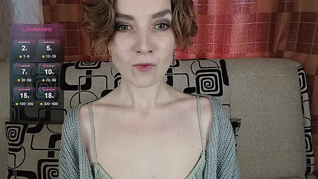 TinaWince online show from 04.18.26