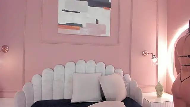 mara brooks online show from 09.23.25