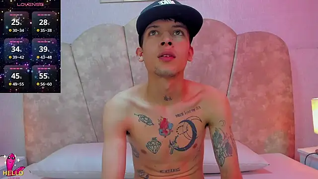 Snapshot of kendalltaylorr chatting on 03.14.25 kendalltaylorr online show from 03.14.25