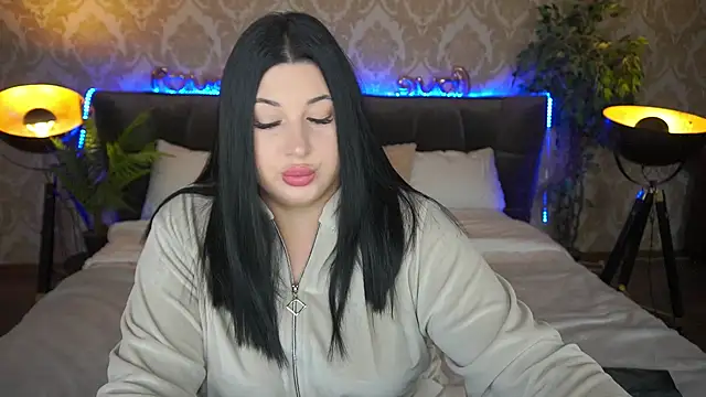 ArianaDarkk online show from 02.20.25