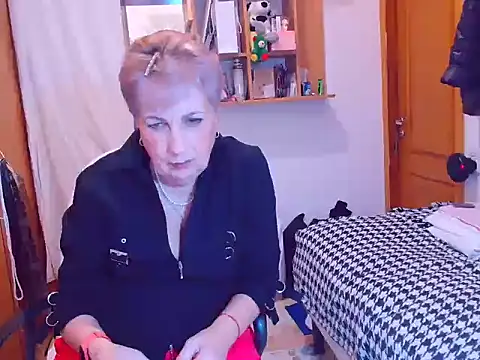 Victoria5643 online show from 02.13.25