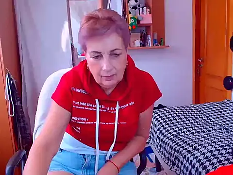 Victoria5643 online show from 02.17.25