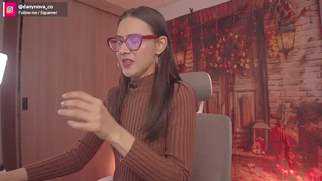 DanyNova Co online show from 11.19.25