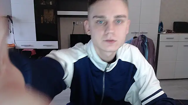 angryzan online show from 01.10.25