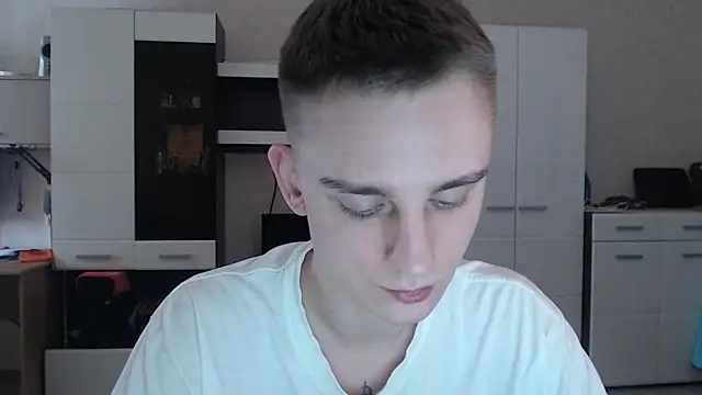 angryzan online show from 01.16.25