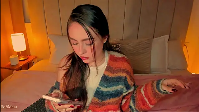 SofiMeza online show from 01.10.25