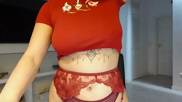 Snapshot of carla_italian chatting on 01.27.25 carla italian online show from 01.27.25