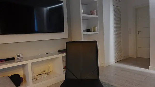 Snapshot of carla_italian chatting on 09.12.25 carla italian online show from 09.12.25