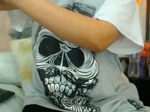 Snapshot of hairy_pussywet chatting on 02.05.25 hairy pussywet online show from 02.05.25